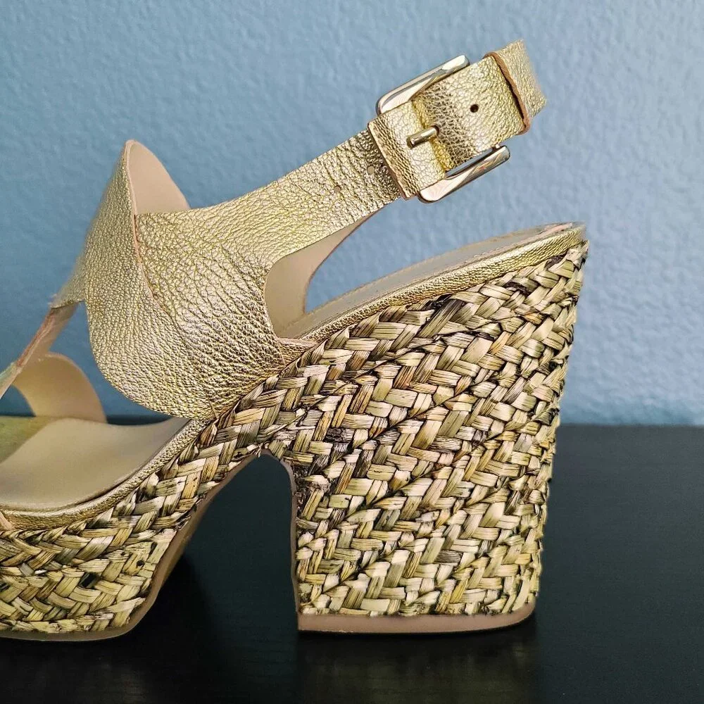 VIA SPIGA ~ “Flora” Gold Leather Platform Heels ~ 8M  EUC - Picture 5 of 14
